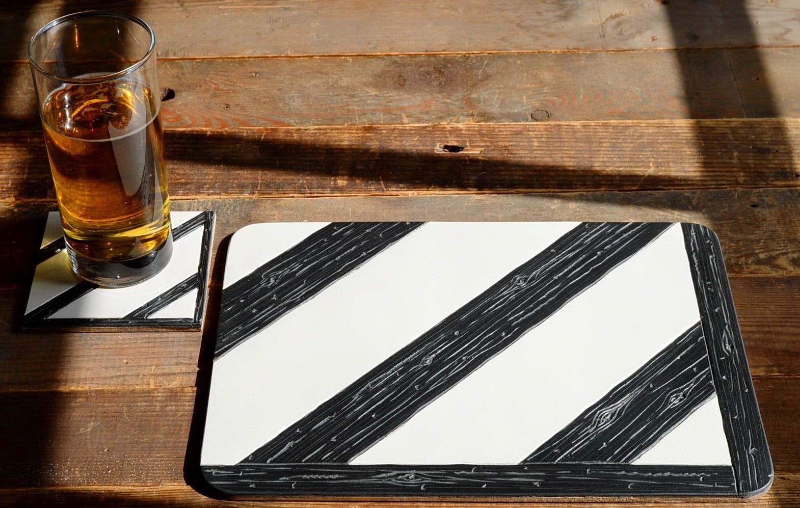 Tudor Style placemat and coaster